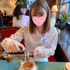 テレビ出演5本、19歳現役アイドル研究生との密会に成功。興奮止まらず大金ちらつかせてホテルに誘い込み、無理やり脱がせて半レ〇プ状態。 人生初の大量顔射と屈辱のピストンに最後は大号泣。