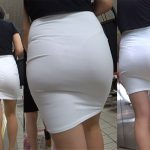 【特福錞格】【フルHD 高画質】エロいＴバックがスケスケ！誰もが2度見する美尻美女！